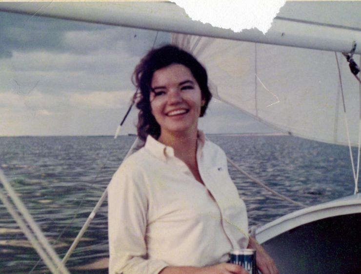 Greatest Molly Ivins Quotes