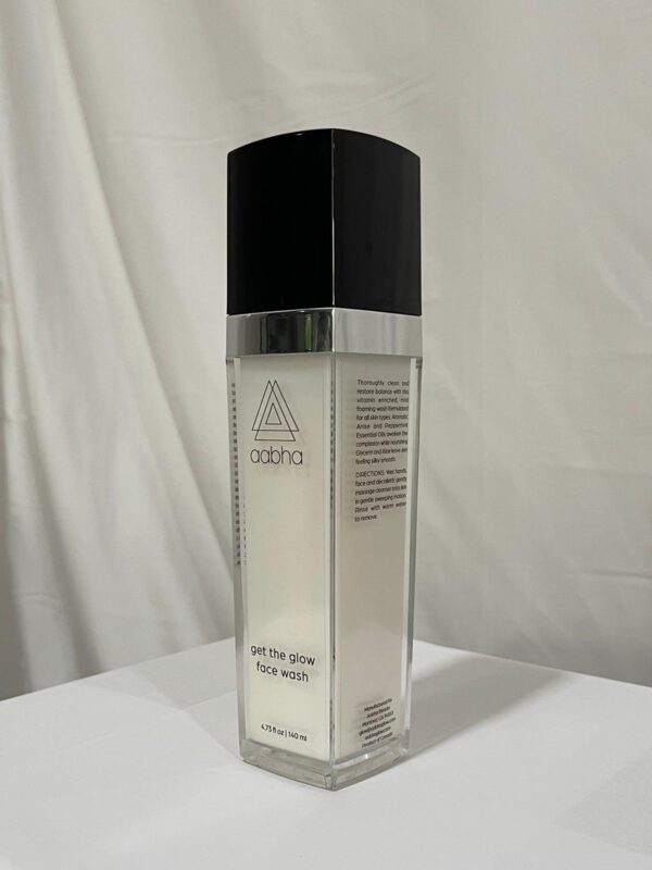 Aabha Get The Glow Face Wash