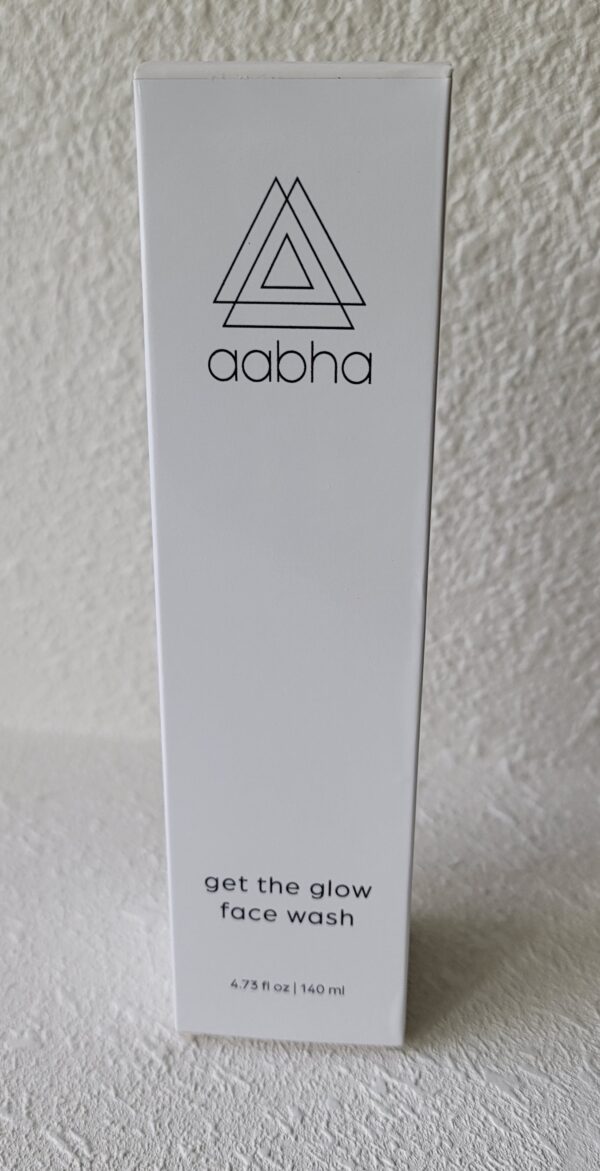 Aabha Get The Glow Face Wash