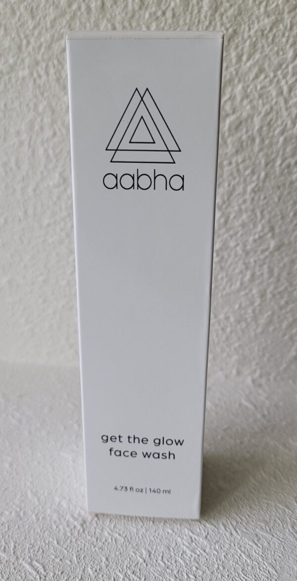 Aabha Get The Glow Face Wash