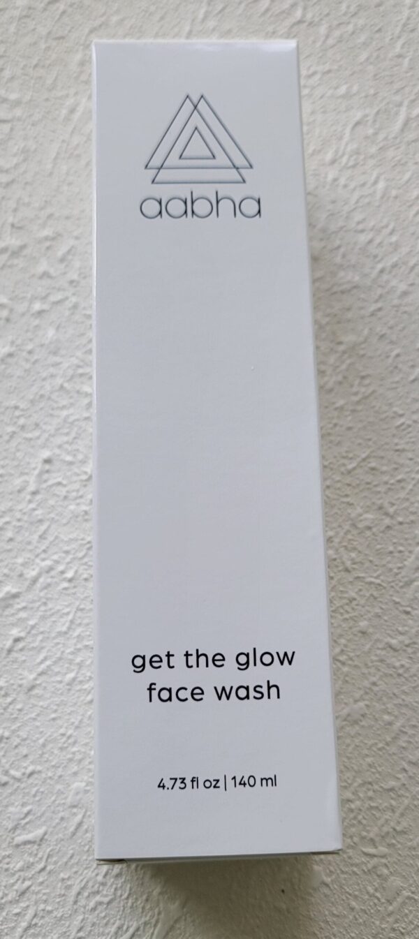 Aabha Get The Glow Face Wash